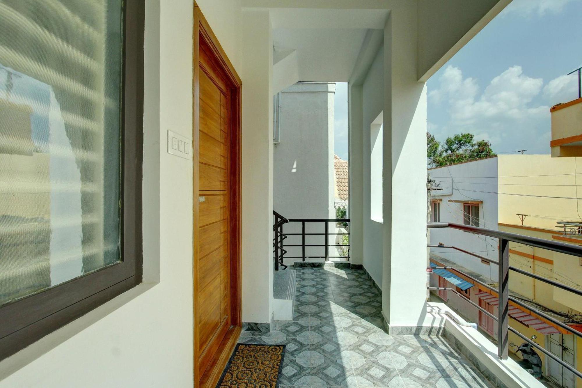 Hotel O Blue Moon Singanallur Exterior photo